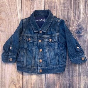 Gap jean jacket/12-18M